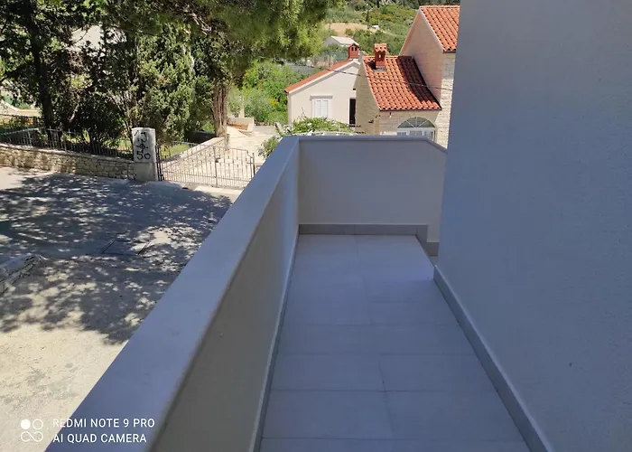 Bol Apartment Keka